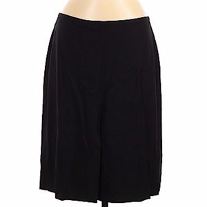 DKNY Skirt Size 8 Black Leg Revealing Kick Pleats